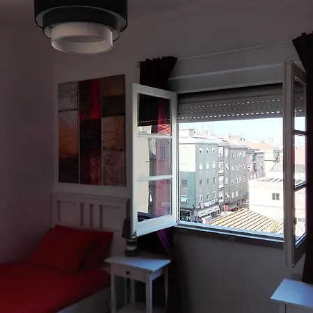 World In - Moscavide Appartement